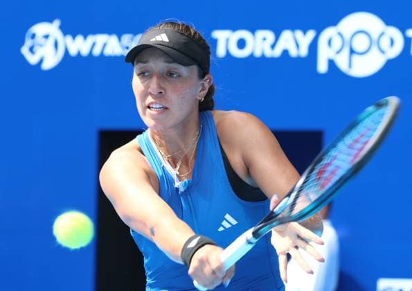 September 27, 2023, Tokyo, Japan - The second seeded Jessica Pegula of the United States returns the ball against Spain s Cristina Bucsa during the second round match of the Toray Pan Pacific Open tennis tournament at the Ariake Colosseum in Tokyo on Wednesday, September 27, 2023. (photo by Yoshio Tsunoda AFLO) Noxthirdxpartyxsales  (230623046)