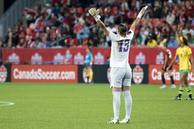 September 26, 2023, Toronto, Ontario, Canada: Rebecca Spencer 13 in action during the CONCACAF Women s Championship 2024 Olympic qualifier between Canada and Jamaica at BMO field in Toronto. The game ended 2-1 for Canada sending it to the Paris 2024 Olympic Games, Olympische Spiele, Olympia, OS Toronto Canada - ZUMAm154 20230926_zap_m154_039 Copyright: xAngelxMarchinix
