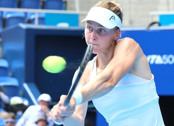 September 27, 2023, Tokyo, Japan - Defending champion Liudomila Samsonova of Russia returns the ball against her compatriot Ekaterina Alexandrova during the second round match of the Toray Pan Pacific Open tennis tournament at the Ariake Colosseum in Tokyo on Wednesday, September 27, 2023. (photo by Yoshio Tsunoda AFLO) Noxthirdxpartyxsales  (0306052426st)