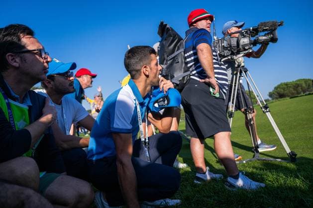 Golf, Ryder Cup in Rom, Tag 1 - Gareth Bale und Novak Djokovic als Zuschauer 230929 Novak Djokovic follow a foursome match during day one of the Ryder Cup on September 29, 2023 in Rome. Photo: Mathias Bergeld BILDBYRAN kod MB MB0736 golf ryder cup day 1 bbeng round 1 Copyright: MATHIASxBERGELD BB230929MB068