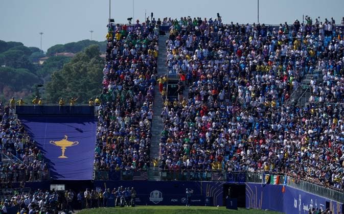 2023 Ryder Cup, Marco Simone Golf and Country Club, Rome, Italy 29 9 2023 A view of the large crowds at the game A view of the large crowds at the game 29 9 2023  Copyright: x INPHO MatteoxCiambellix DSC03271