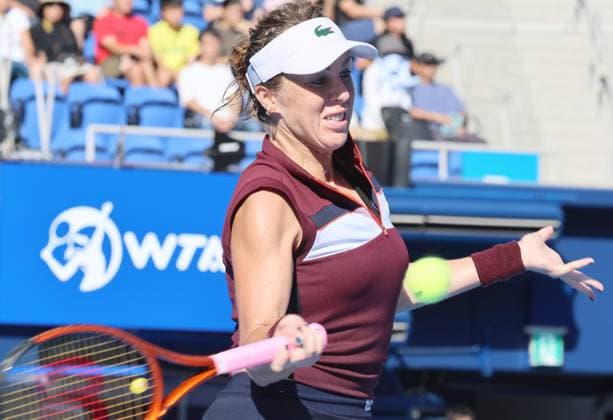 September 30, 2023, Tokyo, Japan - Anastasia Puvlyuchenkova of Russia returns the ball against her compatriot Veronika Kudermetova during the semi final match of the Toray Pan Pacific Open tennis tournament at the Ariake Colosseum in Tokyo on Saturday, September 30, 2023. (photo by Yoshio Tsunoda AFLO) Noxthirdxpartyxsales  (0306426978st)