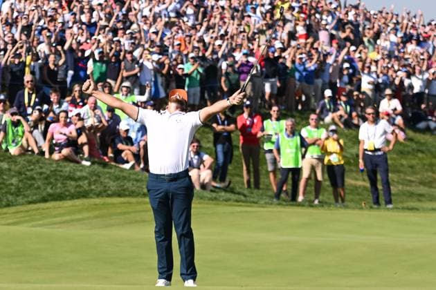 Ryder Cup 2023, Day Two, Morning Foursomes, Golf, Marco Simone Golf & Country Club, Rome, Italy - 30 Sep 2023  Copyright: xGreigxCowie Shutterstockx 14130258bf
