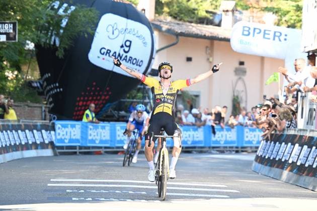 Sport Themen der Woche KW39 Sport Bilder des Tages 30-09-2023 Giro Dell emilia; 2023, Jumbo - Visma; Roglic, Primoz; Bologna - San Luca; 