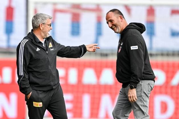 Sport Themen der Woche KW39 Sport Bilder des Tages 30.09.2023, Heidenheim, Germany, Voith Arena, 1.FC Heidenheim vs 1.FC Union Berlin - 1.Bundesliga, Trainer Urs Fischer (1.FC Union Berlin) und Trainer Frank Schmidt (1.FC Heidenheim 1846) gestikuliert, gestik (Foto H. Langer) DFB DFL REGULATIONS PROHIBIT ANY USE OF PHOTOGRAPHS AS IMAGE SEQUENCES AND OR QUASI-VIDEO. Heidenheim Voith Arena Germany *** 30 09 2023, Heidenheim, Germany, Voith Arena, 1 FC Heidenheim vs 1 FC Union Berlin 1 Bundesliga, coach Urs Fischer 1 FC Union Berlin and coach Frank Schmidt 1 FC Heidenheim 1846 gestures, gestures photo H Langer DFB DFL REGULATIONS PROHIBIT ANY USE OF PHOTOGRAPHS AS IMAGE SEQUENCES AND OR QUASI VIDEO Heidenheim Voith Arena Germany 541_ FCHFCU20230930_462 Langer-541