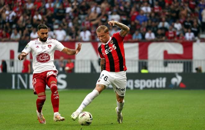 FOOT OGCN-BREST 01-10-23 PHOTOPQR NICE MATIN Jean François Ottonello ; Nice ; 01 10 2023 ; OGC Nice Stade Brestois - 7eme journee de championnat de France de football 2023 24, Allianz Riviera - 26- Melvin Bard Nice France  Copyright: xPHOTOPQR NICExMATIN MAXPPPxJeanxFrançoisxOttonellox 20231001NIM7746 20231001NIM7746
