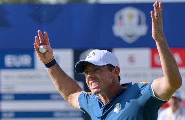 October 1, 2023, Rome: Europe teams golfer English Rory McIlroy celebrates during the Single matches on the last day of the 2023 Ryder Cup golf tournament at Marco Simone Golf Club in Guidonia, near Rome, Italy, 1st October 2023. The 44th Ryder Cup matches between the US and Europe will be held in Italy from 29 September to 01 October 2023. ANSA ETTORE FERRARI 2023 Ryder Cup golf tournament - Single matches  - ZUMAa110 20231001_zaf_a110_053 Copyright: xEttorexFerrarix
