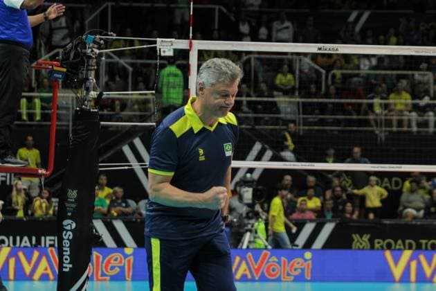 Volleyball, Olympia Quali, Brasilien - Tschechien Pré Olímpico Brasil x República Tcheca RIO DE JANEIRO, RJ - 01.10.2023: PRÉ OLÍMPICO BRASIL X REPÚBLICA TCHECA - The Brazilian volleyball team returned to the Maracanãzinho court, in Rio de Janeiro, this Sunday morning (1) to face the Czech Republic team, in the second round of the Men& 39;s Pre-Olympic Volleyball Tournament in search of qualification for the Olympic Games, Olympische Spiele, Olympia, OS in Paris 2024. (Photo: Lorando Labbe Fotoarena) x2442028x  LorandoxLabbe