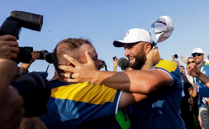 2023 Ryder Cup, Marco Simone Golf and Country Club, Rome, Italy 1 10 2023 Shane Lowry and Jon Rahm celebrate victory Shane Lowry and Jon Rahm celebrate victory 1 10 2023  Copyright: x INPHO MatteoxCiambellix _MGL4816