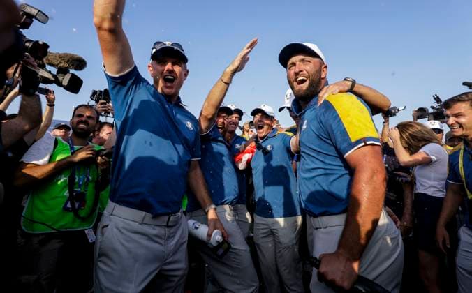 2023 Ryder Cup, Marco Simone Golf and Country Club, Rome, Italy 1 10 2023 Justin Rose, Shane Lowry, Rory McIlroy and Jon Rahm celebrate victory Justin Rose, Shane Lowry, Rory McIlroy and Jon Rahm celebrate victory 1 10 2023  Copyright: x INPHO MatteoxCiambellix _MGL5010