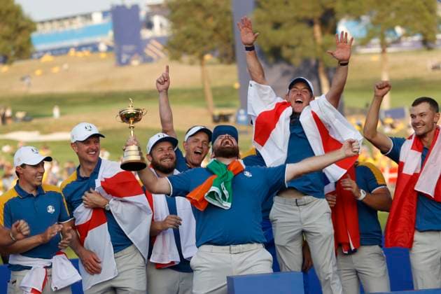 October 1, 2023, Guidonia Montecelio, Rome, Italy: TeamÃ¢â‚¬â ¢s Europe lift the trophy after win the 44th Ryder Cup Matches , against USA, at Marco Simone Golf Rome, Italy Guidonia Montecelio Italy - ZUMAl131 20231001_zsp_l131_009 Copyright: xCiroxDexLucax