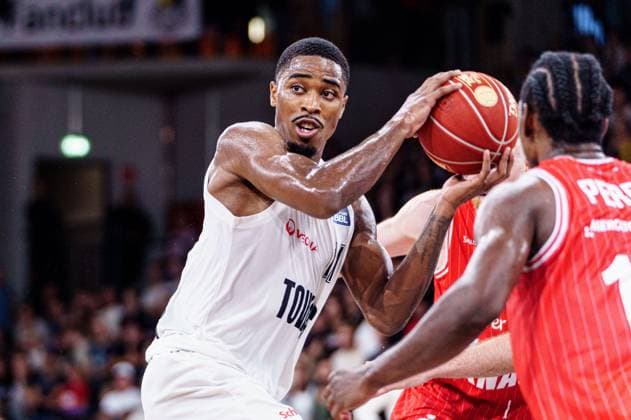William Christmas (Veolia Towers Hamburg, 11) GER, Veolia Towers Hamburg vs. Wuerzburg Baskets, Basketball, Bundesliga, Spieltag 2, Saison 2023 2024, 01.10.2023 GER, Veolia Towers Hamburg vs. Wuerzburg Baskets, Basketball, Bundesliga, Spieltag 2, Saison 2023 2024, 01.10.2023 Hamburg Copyright: xEibner-Pressefoto MarcelxvonxFehrnx EP_MFN