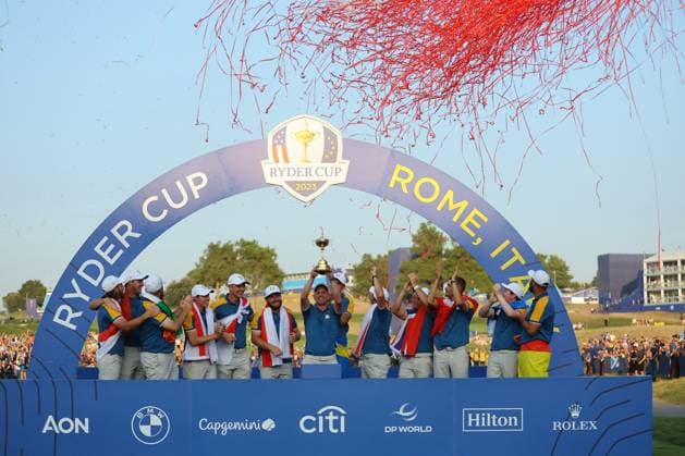 Golf match - Ryder Cup 2023 Rome, Italy 01.10.2023: Award ceremony, Europe team win trophy after singles matches RYDER CUP 2023 at Marco Simone Golf Country Club di Guidonia Montecelio, Roma Rome Italy  Copyright: xIPAxSport ABACAx BRIPASport20231002_450 IPAxSport ABACAx BRIPASport20231002_450