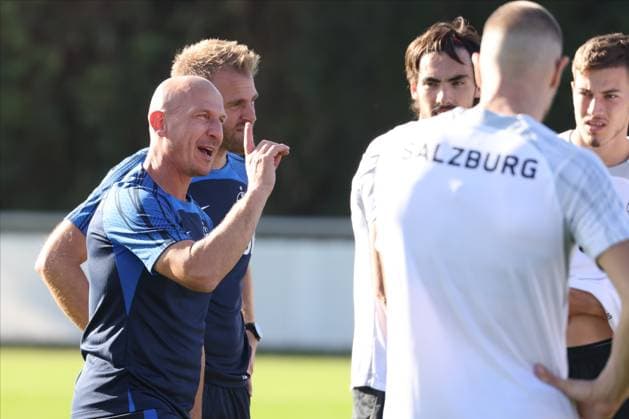 SOCCER - UEFA CL, RBS vs Sociedad SALZBURG,AUSTRIA,02.OCT.23 - SOCCER - UEFA Champions League, group stage, Red Bull Salzburg vs Real Sociedad, preview, training RBS. Image shows head coach Gerhard Struber (RBS).  GEPAxpictures xMathiasxMandl