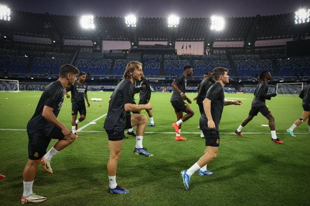 Foto Alessandro Garofalo LaPresse 02 ottobre 2023 Napoli, Italia calcio Champions League 2023 2024 - stadio Diego Armando Maradona allenamento Real Madrid Nella foto: Luka Modric (Real Madrid FC); 02 October 2023 Naples, Italy sport football Champions League 2023 2024 - Diego Armando Maradona stadium training session Real Madrid In the picture:Luka Modric (Real Madrid FC);  Copyright: xAlessandroxGarofalo LaPressex