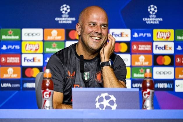 MADRID - Feyenoord coach Arne Slot during Feyenoord s press conference, PK, Pressekonferenz prior to the UEFA Champions League match against Atletico Madrid at Estadio Metropolitano on October 3, 2023 in Madrid, Spain. ANP OLAF KRAAK UEFA Champions League 2023 24 MD-1 2023 2024 xVIxANPxSportx xxANPxIVx 480122551 originalFilename: 480122551.jpg