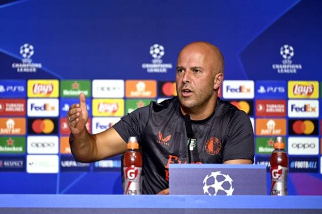 MADRID - Feyenoord coach Arne Slot during Feyenoord s press conference, PK, Pressekonferenz prior to the UEFA Champions League match against Atletico Madrid at Estadio Metropolitano on October 3, 2023 in Madrid, Spain. ANP OLAF KRAAK UEFA Champions League 2023 24 MD-1 2023 2024 xVIxANPxSportx xxANPxIVx 480123071 originalFilename: 480123071.jpg