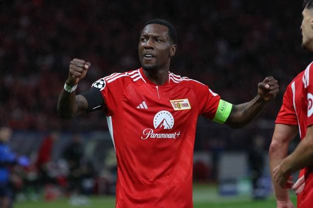 03.10.2023, xtgx, Fussball, UEFA Champions League, 1.FC Union Berlin - Sporting Braga emspor, v.l. Sheraldo Becker (Union Berlin, 27) Jubel, Torjubel, jubelt ueber das Tor, celebrate the goal, celebration nach dem 1:0 (DFL DFB REGULATIONS PROHIBIT ANY USE OF PHOTOGRAPHS as IMAGE SEQUENCES and or QUASI-VIDEO) Olympiastadion