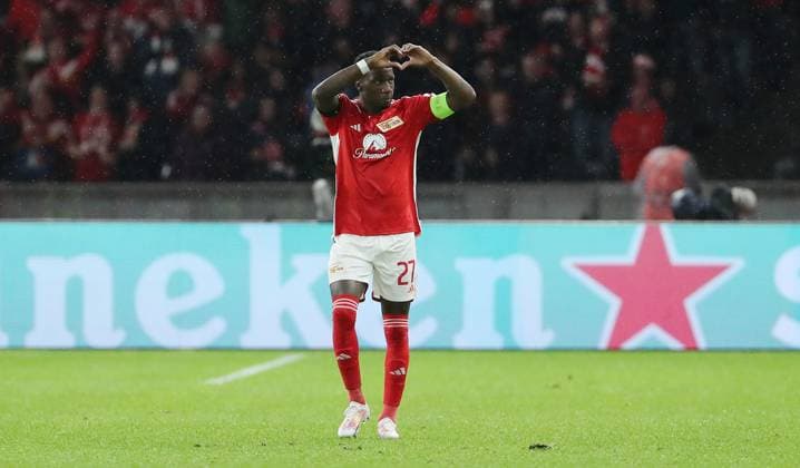 Sheraldo Becker jubelt nach 1:0 Freude Emotion Jubel Fußball Fussball UEFA Champions League UCL Herren 2.Spieltag Saison 2023 2024 03.10.2023 1.FC Union Berlin FCU vs SC Braga Olympiastadion DFL regulations prohibit any use of photographs as image sequences and or quasi-video