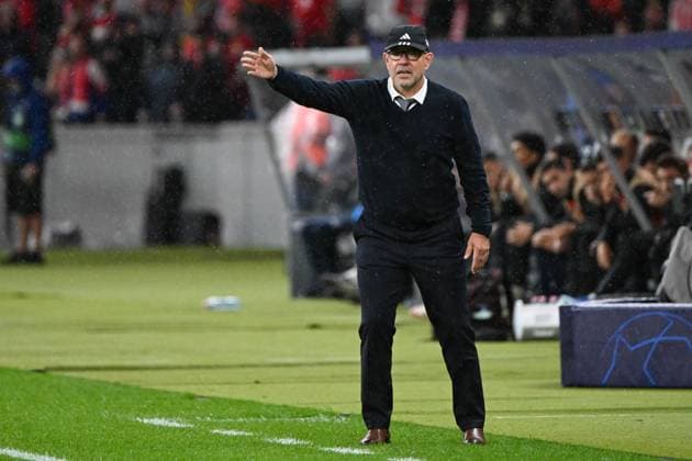 Fussball, Herren, Saison 2023 2024, UEFA Champions League (Gruppe C, 2. Spieltag), 1. FC Union Berlin - Sporting Braga, v. l. Trainer Urs Fischer (1. FC Union Berlin) gestikuliert, gestures, 03.10. 2023, Copyright: xMatthiasxKochx