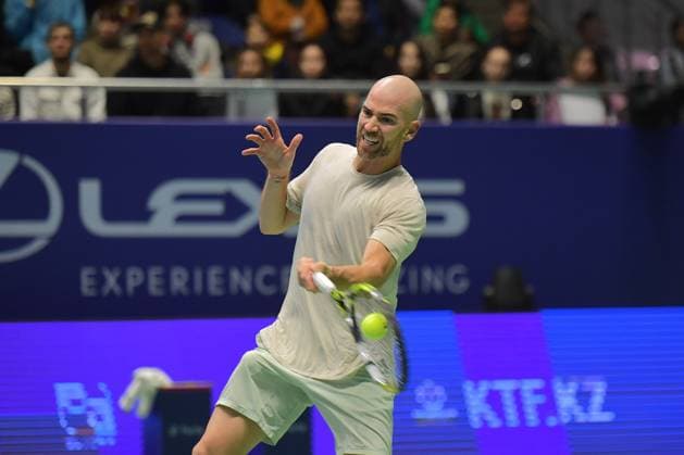 Adrian Mannarino TENNIS : Tournoi d Astana - Finale - ATP, Tennis Herren 250 - 03 10 2023 AndreyUdartsev Panoramic 