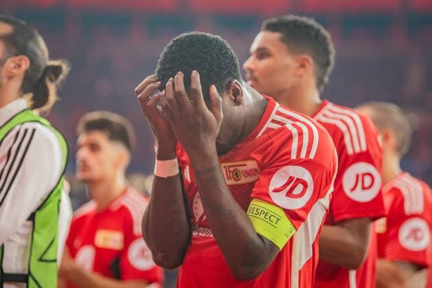 UEFA Champions League: 1. FC Union Berlin vs Sporting Braga. Berlin, 03.10.2023 Sheraldo Becker (1. FC Union Berlin, 27) frustriert nach Niederlage UEFA Champions Leaguel: 1. FC Union Berlin vs Sporting Braga, Olympiastadion, Berlin, 03.10.2023 Copyright: xBEAUTIFULxSPORTS LucianoxLimax