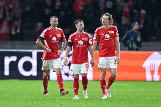03.10.2023, Fussball, Champions League, 2. Spieltag, Saison 2023 2024, 1.FC Union Berlin - Sporting Braga, Leonardo Bonucci (Union Berlin), Josip Juranovic (Union Berlin), Alex Kral (Union Berlin) xRHR-FOTO TKx Copyright: RHR-FOTOx RHR-FOTO TK