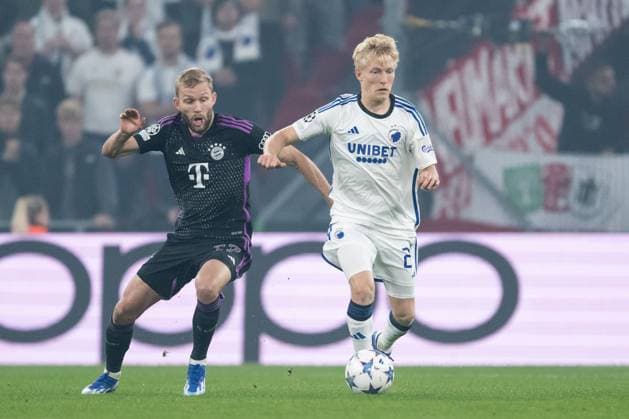 231003 Konrad Laimer of Bayern Munich and Birger Meling of Copenhagen during the UEFA Champions League football match between FC Copenhagen and Bayern Munich on October 3, 2023 in Köpenhamn. Photo: Petter Arvidson BILDBYRAN kod PA PA0658 fotboll football soccer fotball champions league fc copenhagen bayern münchen bbeng bayern munich fc köpenhamn Copyright: PETTERxARVIDSON BB231003PA024