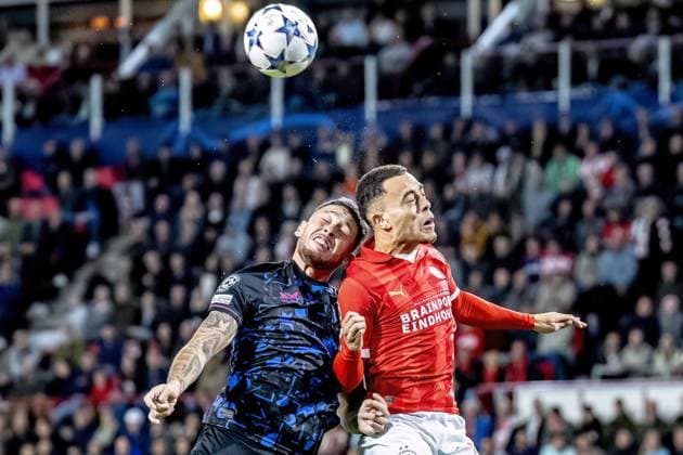 EINDHOVEN, Netherlands, 03-10-2023, SPO, Philips stadium, Champions League, season 2023 2024, Sevilla FC player Lucas Ocampos, PSV player Sergino Dest during the match PSV - Sevilla, Netherlands, Eindhoven on 3 oktober 2023 PSV - Sevilla x22612532x Copyright: