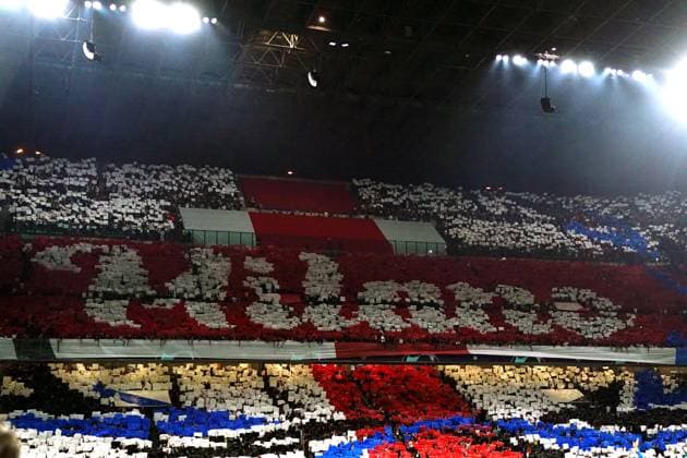 Foto Spada LaPresse 03 Ottobre 2023 - Milano , Italia - calcio - Fc Inter Vs Benfica - Champions League 2023 2024 - Stadio San Siro Nella foto: tifosi (FC Inter); October 03 , 2023 Milan , Italy - sport, calcio - Fc Inter Vs Benfica - Champions League 2023 2024 - San Siro Stadium . In the pic : supportersi (FC Inter);  Copyright: xSpada LaPressex