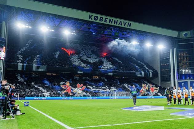 Choreografie Fans Ultras FC Kopenhagen DEN, FC Kopenhagen vs. FC Bayern Muenchen, Fussball, Champions League, Gruppe A, Spieltag 2, Saison 2023 2024, 03.10.2023 DEN, FC Kopenhagen vs. FC Bayern Muenchen, Fussball, Champions League, Gruppe A, Spieltag 2, Saison 2023 2024, 03.10.2023 Kopenhagen Copyright: xEibner-Pressefoto MarcelxvonxFehrnx EP_MFN