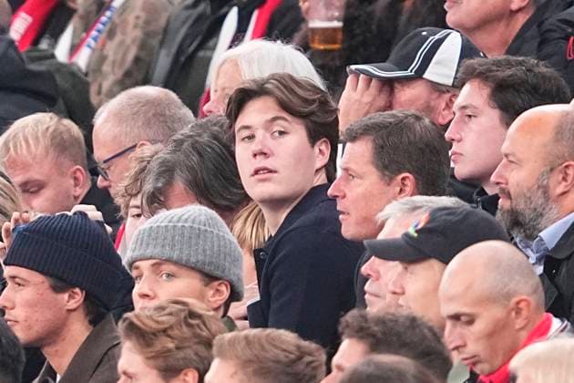Sport Bilder des Tages Prince Christian (center) during the Champions League match between FC Copenhagen - FC Bayern Munich, second round in Group A, at Parken, Copenhagen, Tuesday, October 3, 2023. Prince Christian turns 18 on October 15, 2023. (Photo: Mads Claus Rasmussen Scanpix 2023) , Copenhagen Denmark Copyright: MadsxClausxRasmussenx COP14434 spdk20231003-212259-L