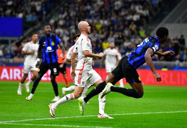 Inter v Benfica, UEFA Champions League football, Milano, Italy Milano, Italy. 03rd, October 2023. Fredrik Aursnes (8) of Benfica seen during the UEFA Champions League match between Inter and Benfica at Giuseppe Meazza in Milano. Milano Italy  Copyright: xGonzalesxPhoto TommasoxFimianox