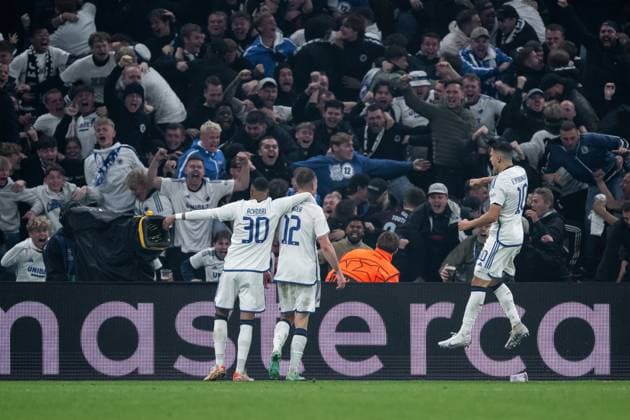 231003 Lukas Lerager of Copenhagen celebrates after scoring 1-0 during the UEFA Champions League football match between FC Copenhagen and Bayern Munich on October 3, 2023 in Köpenhamn. Photo: Petter Arvidson BILDBYRAN kod PA PA0658 fotboll football soccer fotball champions league fc copenhagen bayern münchen bbeng bayern munich fc köpenhamn jubel publik Copyright: PETTERxARVIDSON BB231003PA112
