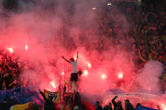 Supporters lors du match de l UEFA Champions League entre le RC Lens et Arsenal FC, stade Bollaert-Delelis, le 3 octobre 2023 FOOTBALL : RC LENS vs ARSENAL - UEFA LIGUE DES CHAMPIONS - 03 10 2023 LaurentSanson Panoramic 