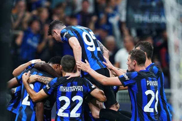 Foto Spada LaPresse 03 Ottobre 2023 - Milano , Italia - calcio - Fc Inter Vs Benfica - Champions League 2023 2024 - Stadio San Siro Nella foto: Marcus Thuram (FC Inter); esultanza dopo gol 1-0 October 03 , 2023 Milan , Italy - sport, calcio - Fc Inter Vs Benfica - Champions League 2023 2024 - San Siro Stadium . In the pic : Marcus Thuram (FC Inter); celebrates after scoring 1-0  Copyright: xSpada LaPressex
