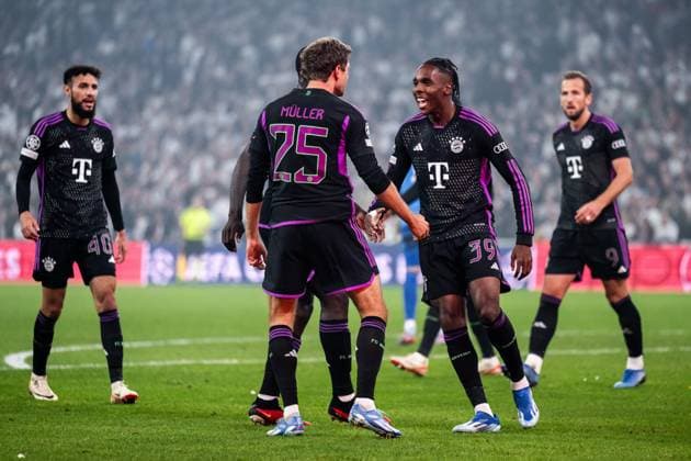 231003 Thomas Muller and Mathys Tel of Bayern Munich celebrate after scoring 1-2 during the UEFA Champions League football match between FC Copenhagen and Bayern Munich on October 3, 2023 in Köpenhamn. Photo: Petter Arvidson BILDBYRAN kod PA PA0658 fotboll football soccer fotball champions league fc copenhagen bayern münchen bbeng bayern munich fc köpenhamn jubel Copyright: PETTERxARVIDSON BB231003PA146