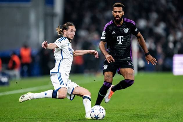 231003 Rasmus Falk of Copenhagen and Eric Maxim Choupo-Moting of Bayern Munich during the UEFA Champions League football match between FC Copenhagen and Bayern Munich on October 3, 2023 in Köpenhamn. Photo: Petter Arvidson BILDBYRAN kod PA PA0658 fotboll football soccer fotball champions league fc copenhagen bayern münchen bbeng bayern munich fc köpenhamn Copyright: PETTERxARVIDSON BB231003PA157