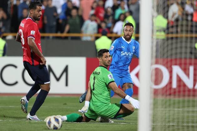 IRAN, Tehran - 03 OCTOBER 2023 : Neymar of Al Hilal scoring he™s 1st ever goal for club during the Asia AFC Champions League round 2 group D match between Nassaji Mazandaran and Al Hilal at Azadi Stadium . Tehran. Iran. Nassaji Mazandaran v Al Hilal, AFC Champions League Copyright: xMmirhosseinixforxSFSIxLimitedx