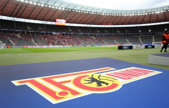 Union Logo im Olympiastadion Sportstätte Übersicht Fußball Fussball UEFA Champions League UCL Herren 2.Spieltag Saison 2023 2024 03.10.2023 1.FC Union Berlin FCU vs SC Braga Olympiastadion DFL regulations prohibit any use of photographs as image sequences and or quasi-video
