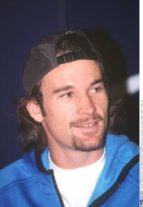 TENNIS NIKE-CUP TENNIS NIKE-CUP MOYA CARLOS CLOSE-UP TENNIS NIKE CUP 98 ISO !IM 334580 SPORT SPORT SPORT SP DENBOSCH PAYS-BAS NETHERLANDS NEDERLAND  Copyright: xDExWAELE ISOxSPORTx 15214