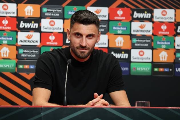 Freiburg, Deutschland 17. August 2023: Europa League - 2023 2024 - SC Freiburg Pressekonferenz - Spieltagskonferenz Im Bild: Vincenzo Grifo (SC Freiburg) bei der Pressekonferenz, PK vor Fussball-Europa-League Europa Park Stadion Baden Württemberg Copyright: xFotostandx xHettichx
