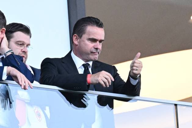 231004 Royal Antwerp FC vc FK Shakhtar Donetsk Marc Overmars pictured during a football game between Royal Antwerp FC and FK Shakhtar Donetsk on day 2 in Group H of the UEFA Champions League season 2023-2024 competition on October 4, 2023 in Antwerp, Belgium. (Photo by Maarten Straetemans Isosport) ANTWERP BELGIUM  Copyright: xx 408711