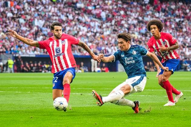 UEFA Champions League: Atletico Madrid v Feyenoord Madrid - Ayase Ueda of Feyenoord scores the 0-1 during the 2nd leg of the UEFA Champions League group stage between Atletico Madrid v Feyenoord at Estadio Metropolitano on 4 October 2023 in Madrid, Spain. Copyright: xYannickxVerhoevenx