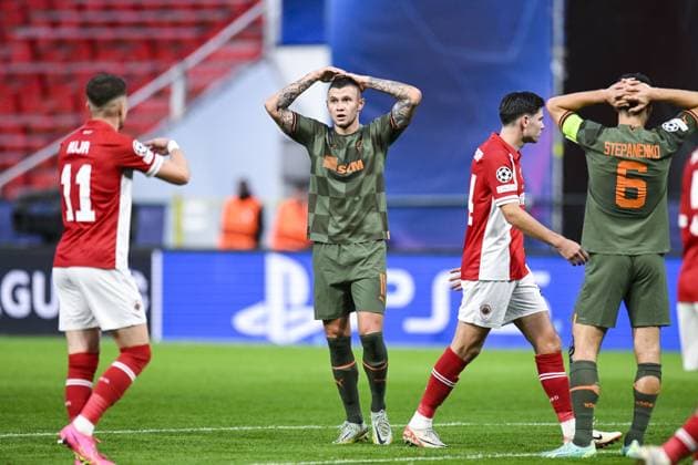Shakhtar s Oleksandr Zubkov looks dejected during a soccer game between Belgian soccer team Royal Antwerp FC and Ukrainian club Shakhtar Donetsk, on Wednesday 04 October 2023 in Antwerp, on day two of the Champions League group stage, in the group H. TOM GOYVAERTS TomxGoyvaerts  x76282582x