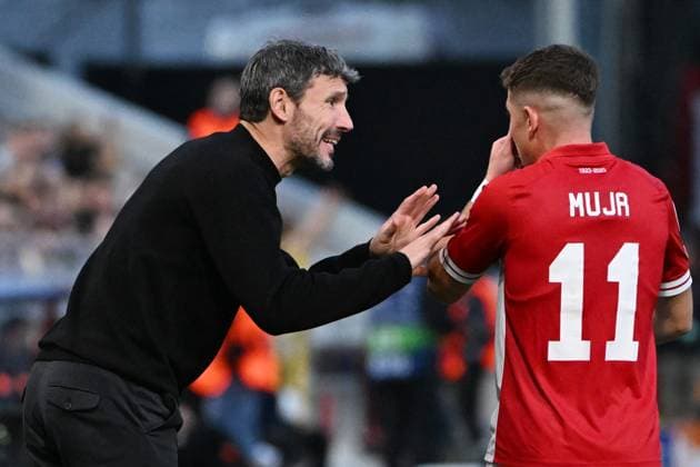 231004 Royal Antwerp FC vc FK Shakhtar Donetsk Mark Van Bommel, head coach of Antwerp, pictured with Arbnor Muja of Antwerp during a football game between Royal Antwerp FC and FK Shakhtar Donetsk on day 2 in Group H of the UEFA Champions League season 2023-2024 competition on October 4, 2023 in Antwerp, Belgium. (Photo by Maarten Straetemans Isosport) ANTWERP BELGIUM  Copyright: xx 408725