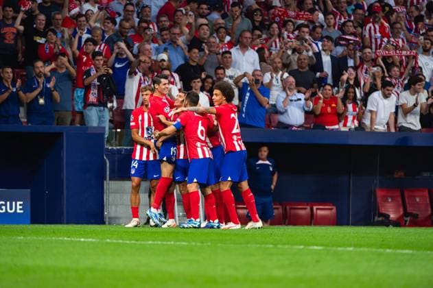 Champions League: Atletico Madrid vs Feyenoord Alvaro Morata (Atletico Madrid) celebrate his goal with his teammates during the football match of Uefa Champions League between Atletico Madrid vs Feyenoord played at Civitas Metropolitano stadium on October 04, 2023 in Madrid, Spain Madrid Estadio Civitas Metropolitano Madrid Spain Copyright: xAlbertoxGardinx AGardin_20231004_football_Champions_Atletico Madrid vs Feyenoord_0110