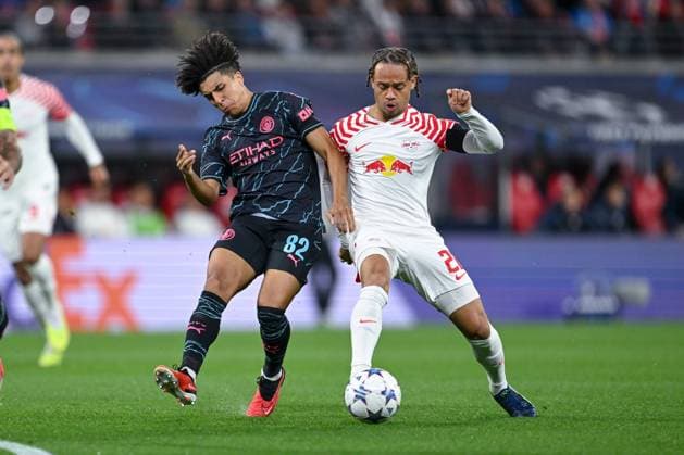 04.10.2023, Fussball, Champions League, 2. Spieltag, Saison 2023 2024, RB Leipzig - Manchester City, Rico Lewis (Manchester City), Xavi Simons (RB Leipzig) xRHR-FOTO TKx Copyright: RHR-FOTOx RHR-FOTO TK