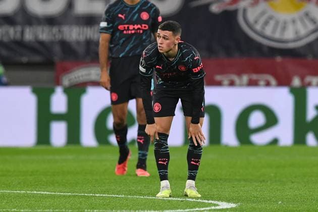 Fussball, Herren, Saison 2023 2024, UEFA Champions League (Gruppe G, 2. Spieltag), RB Leipzig - Manchester City, v. l. Phil Foden (Manchester City) enttaeuscht, disappointed, 04.10. 2023, Copyright: xSebastianxRäppold MatthiasxKochx