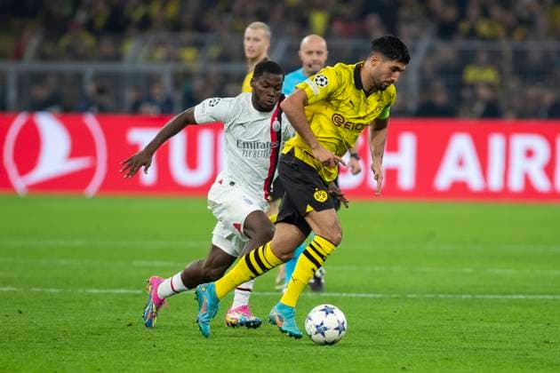 UEFA Champions League, Borussia Dortmund - AC Mailand, 04.10.2023 Emre Can (Borussia Dortmund, 23), Yunus Mensah (AC Mailand, 80), UEFA Champions League, Borussia Dortmund - AC Mailand, 2. Gruppenspiel, am 4.10.2023, Signal Iduna Park, Dortmund UEFA regulations prohibit any use of photographs as image sequences and or quasi-video Copyright: xBEAUTIFULxSPORTS Meuselx
